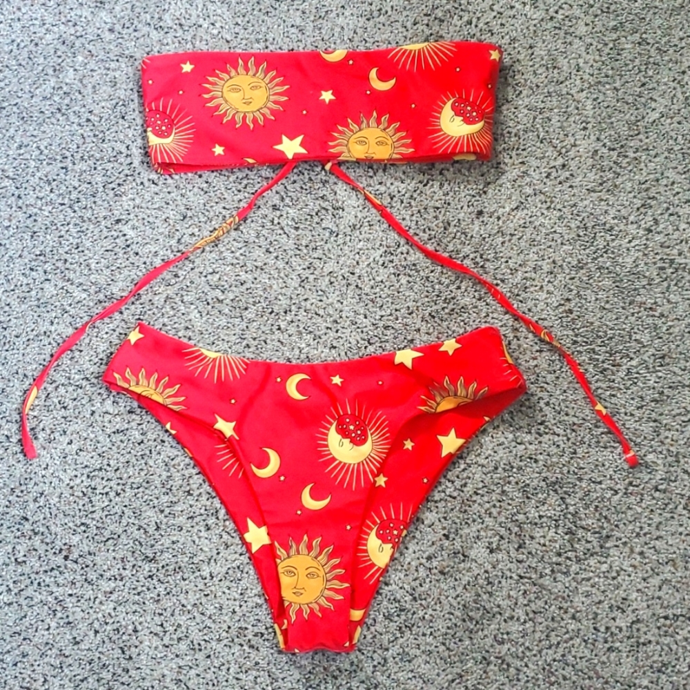 Bandeau style bikini